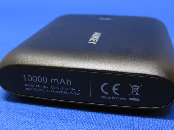 AUKEY モバイルバッテリー 10000mAh PB-N42