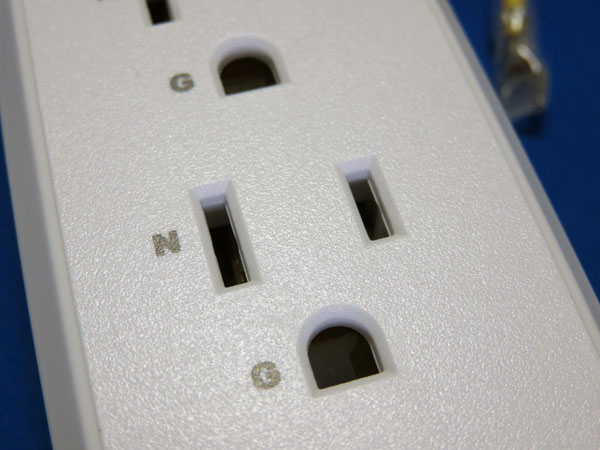 Poweradd 電源タップ USB充電ポート付(AC4個口 USB2個口)