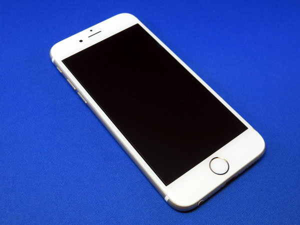 iPhone 6s 64GB ゴールドの中古品を手に入れる！